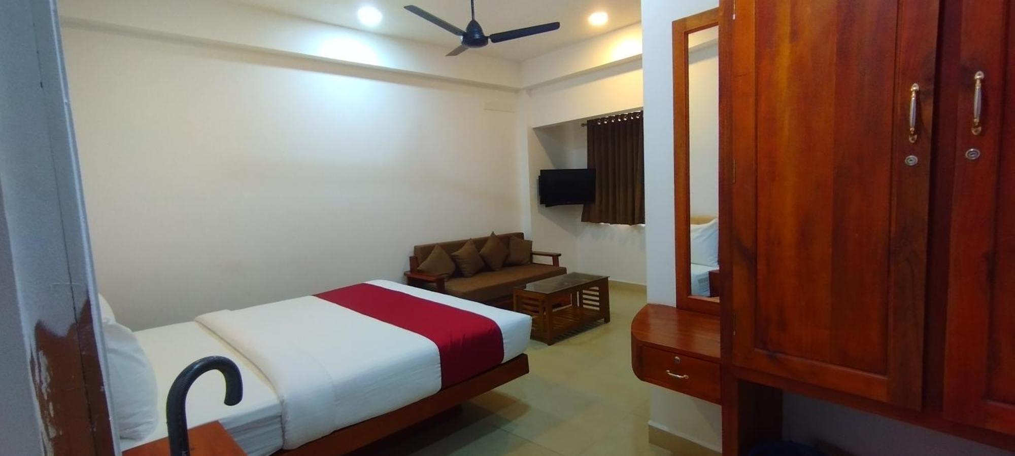 Thenmala Ecoresort Punalur Buitenkant foto