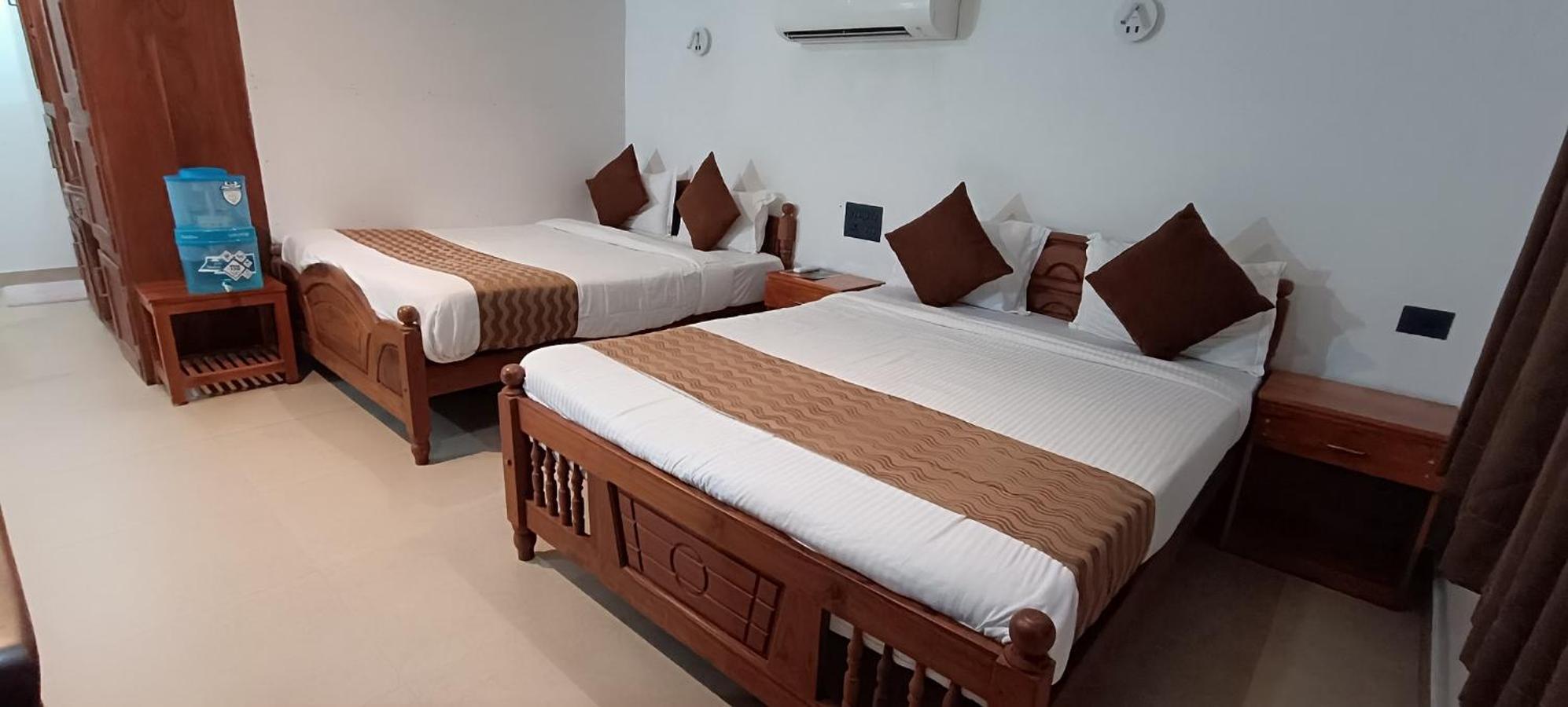 Thenmala Ecoresort Punalur Buitenkant foto